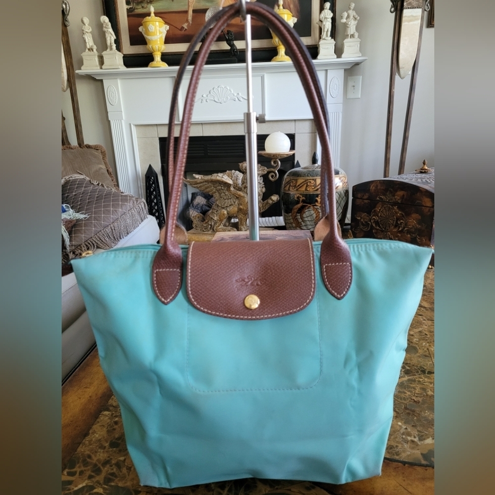 Longchamp Green Foldable Nylon Tote - Picture 9 of 12